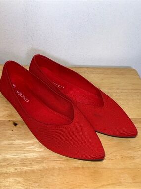 Pointed-Toe Red Knit Slip-On Flats